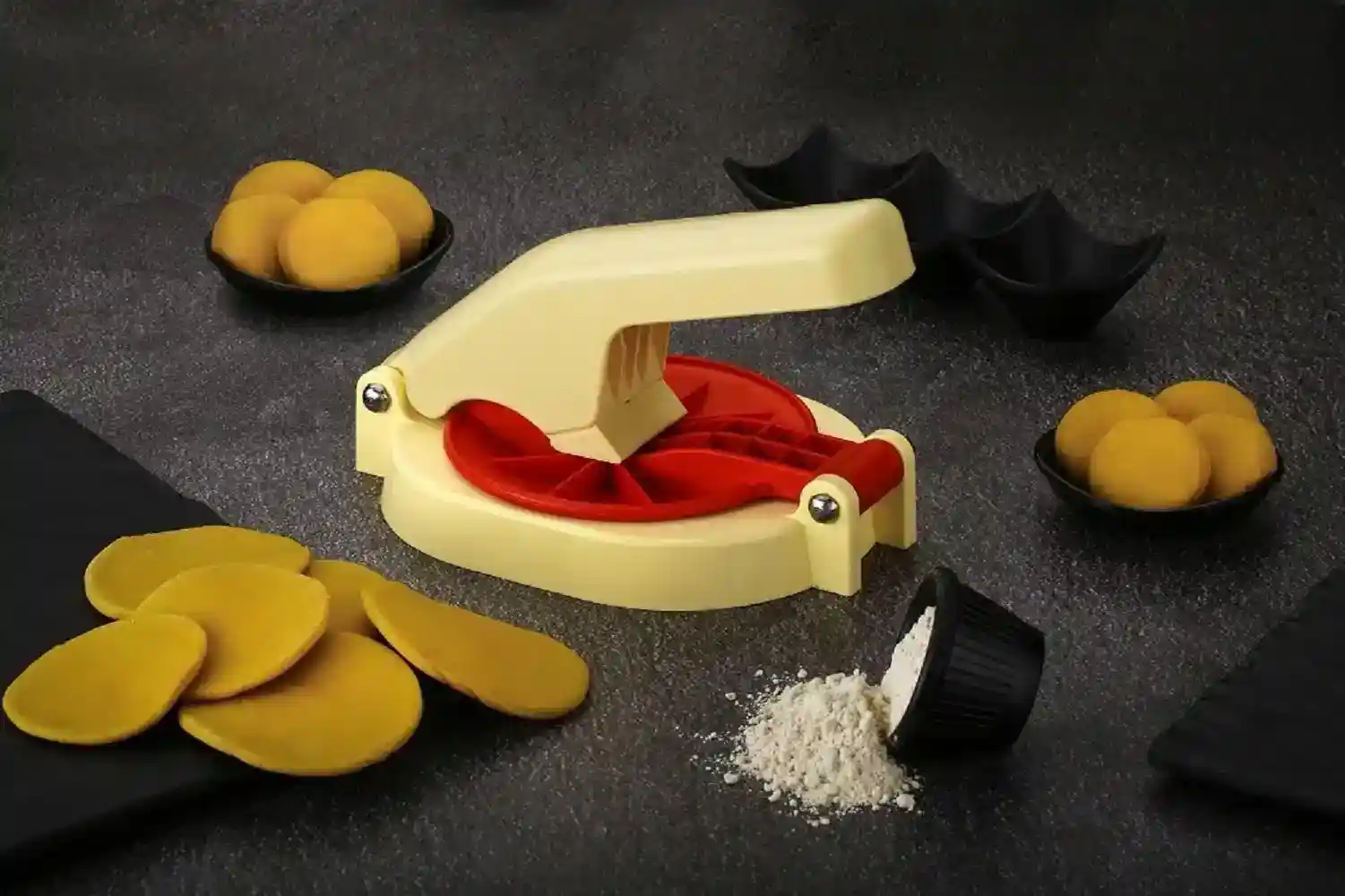 plastic puri and chapti maker
